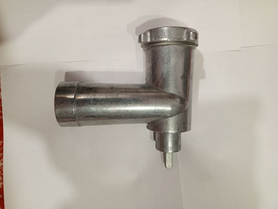 Запчасти на электромясорубку.