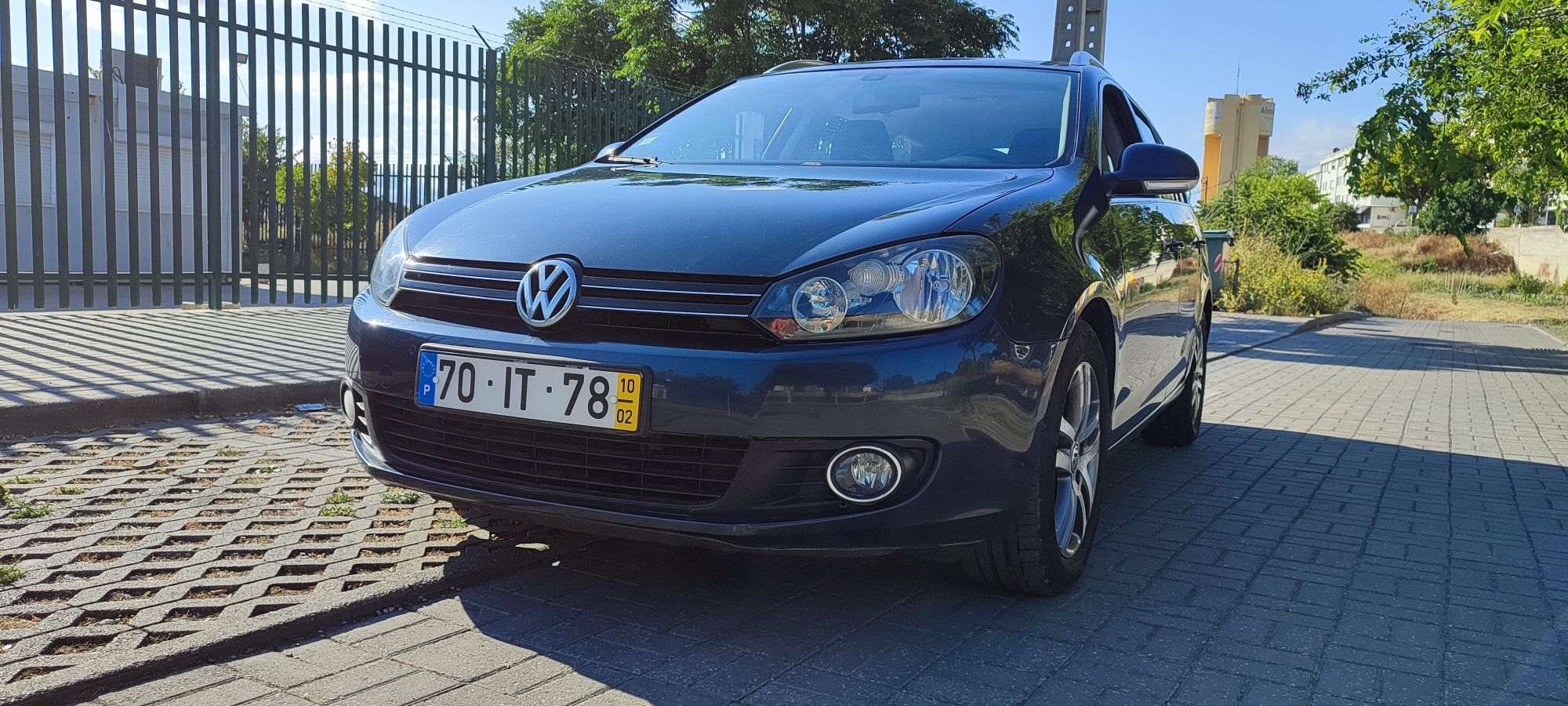 ÓPTIMO ESTADO - VW Golf Variant Confortline 1.6 TDi