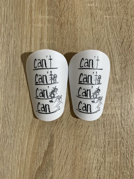 Футбольные щитки can’t