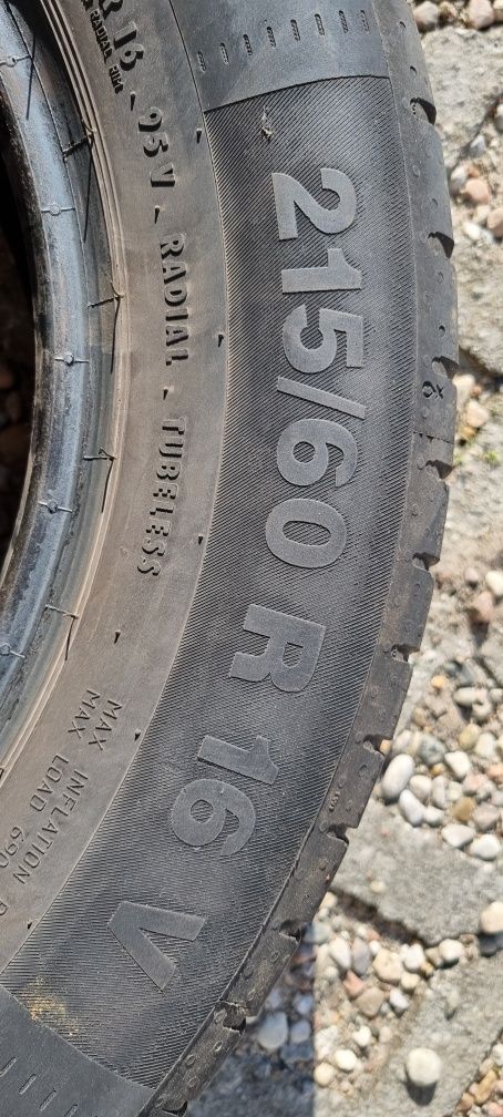 Opony 215/60 R16