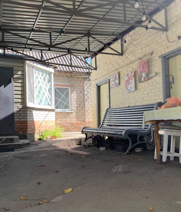 Продається дім у смт Балабине.