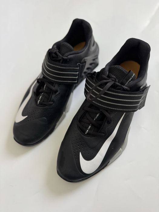 Nike Savaleos (CV5708-010)