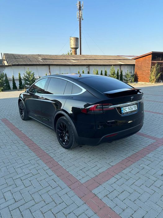 Tesla Model X Dual Motor 2017 Європа