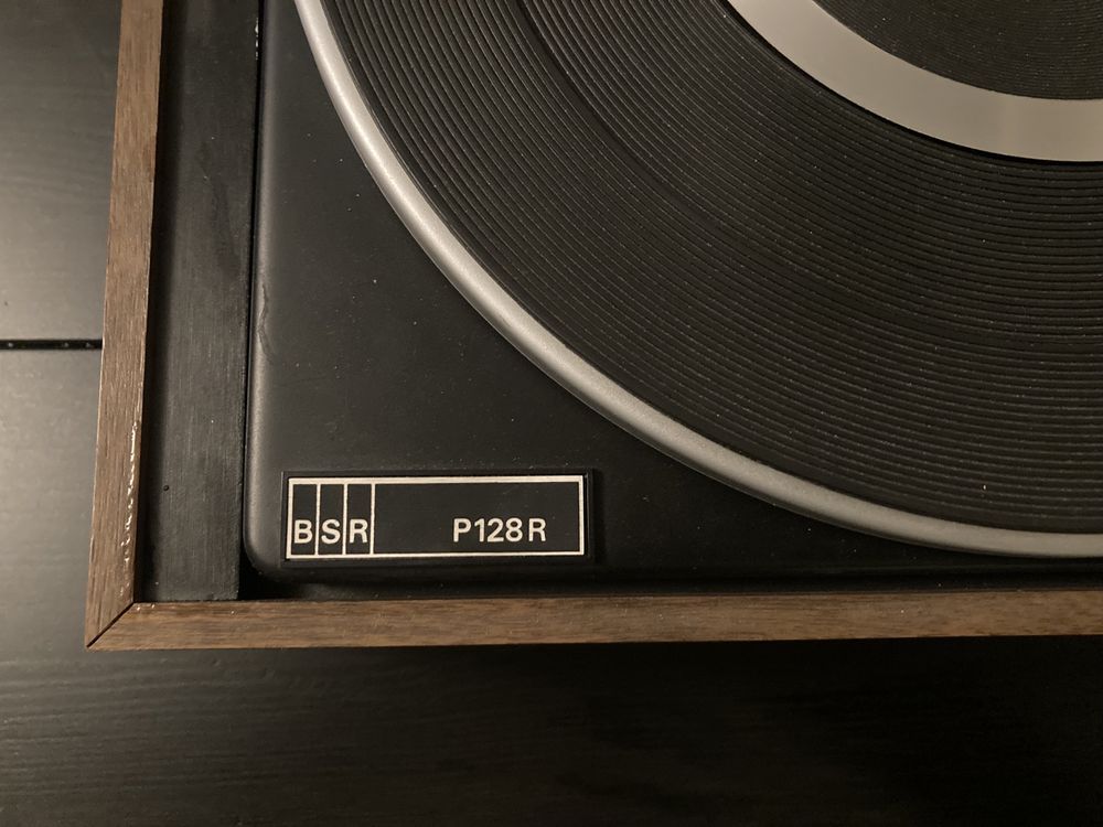 Gramofon BSR P128R