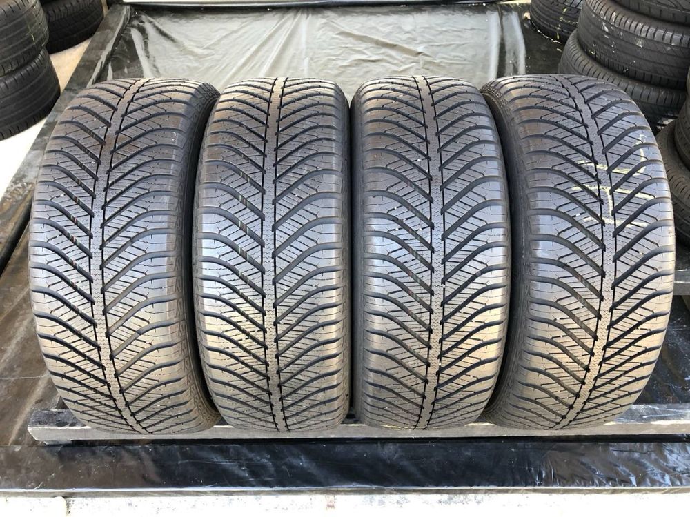 Шини 205/55 r16 Goodyear Всесезон 4 шт (664)