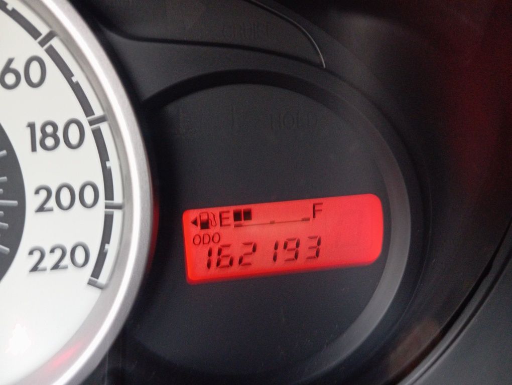 Mazda 2 1.3 gasolina 160mil KMS reais com AC 2010