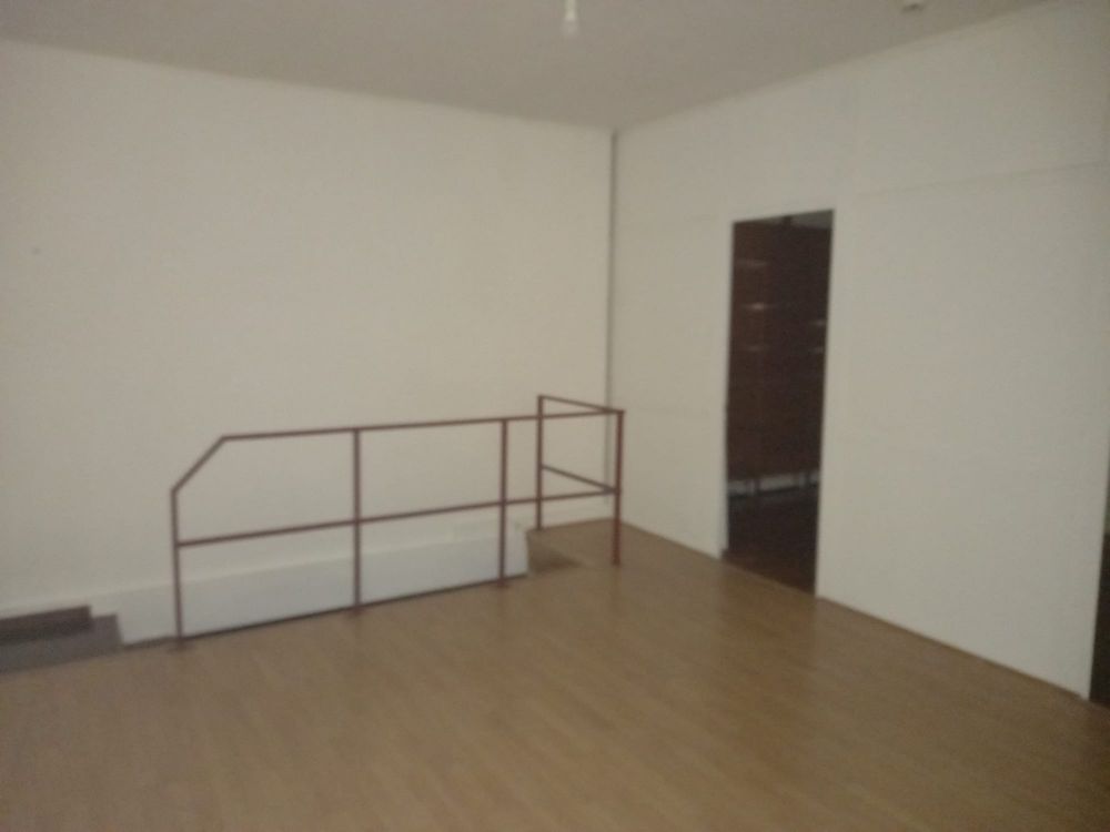 Oportunidade em Alfornelos, Lola Centro Comercial Colina do Sol