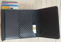 Carteira porta-cartões com protecção RFID (8 Cartões)