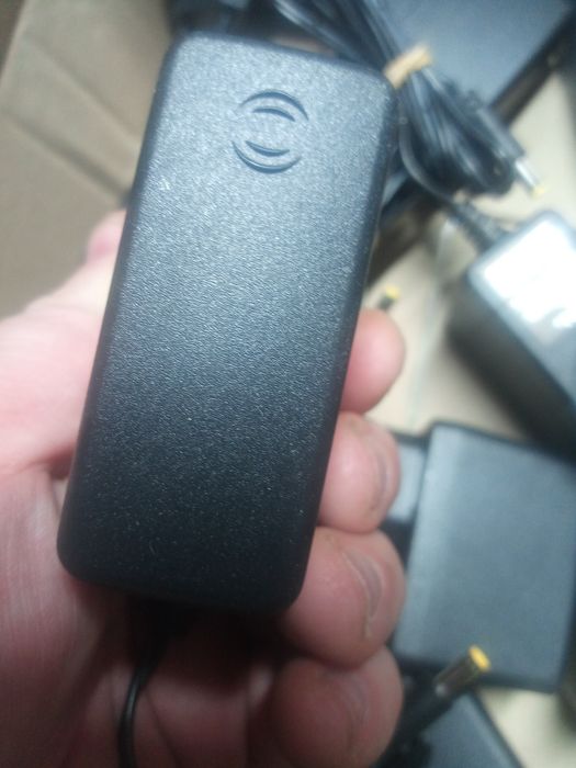 OEM 18В 18V 1A 18W оригінал Блок живлення адаптер питания