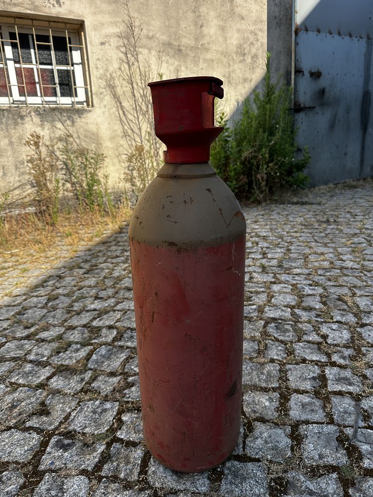 Vendo Botija de 20KG Acetileno