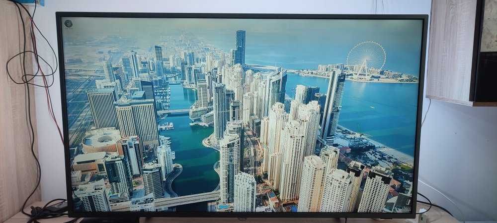 Philips 55" TV 4K UHD Android z 3-stronnym systemem Ambilight