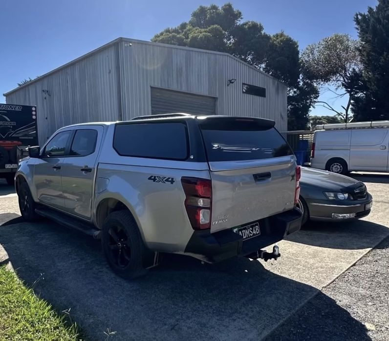 Hardtop zabudowa paki Maxliner VENTURE Isuzu D-Max 2020-