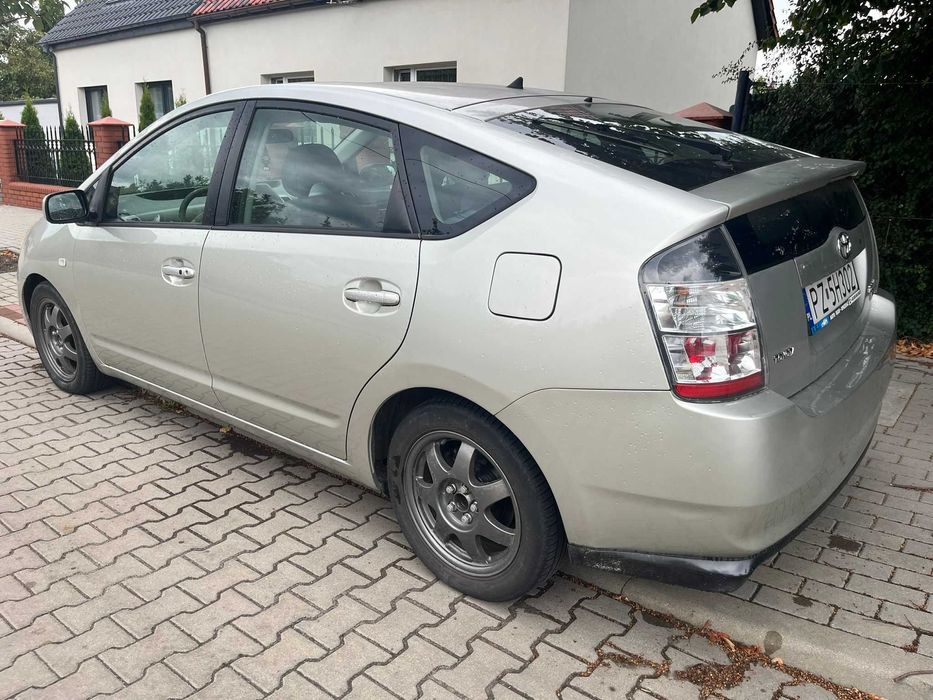 Toyota Prius Hybrid