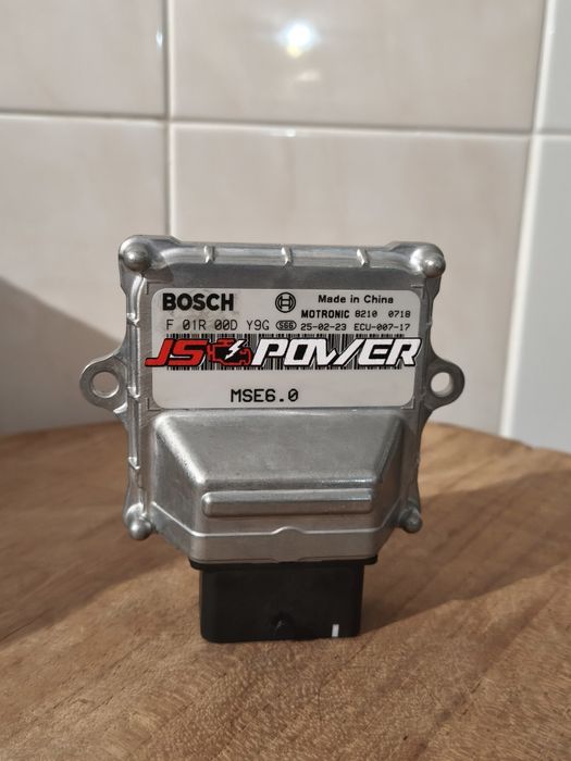 QJ MOTOR SRT 700 Benelli TRK 702