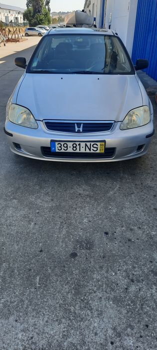 Honda Civic 1.4i