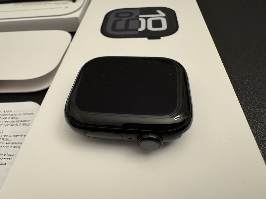 Apple Watch Series 10 (GPS + Cellular 42 mm) z opaska!! Okazja