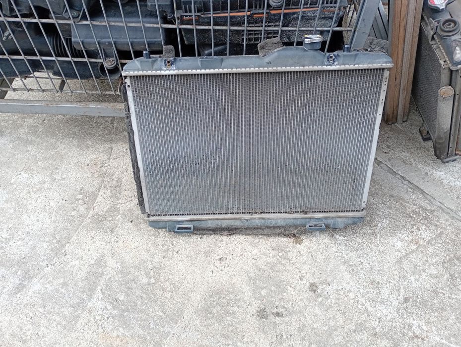 Suzuki Swift MK6 1.3 chłodnica wody  wentylator