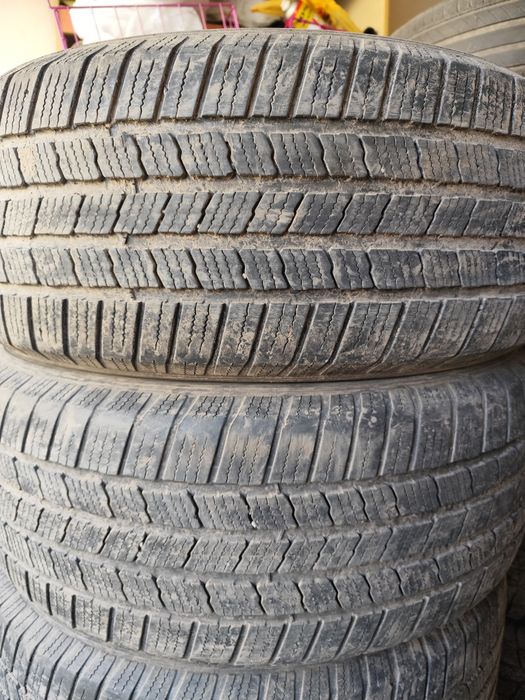 Шины Michelin 255/50/R20 4 шт..