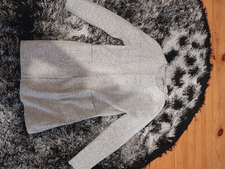 Легке пальто, кардиган