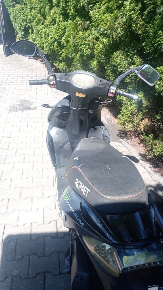Romet Motors 757 pojemność 50 cm 4T