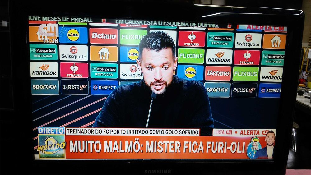 tv lcd samsung le23r81b