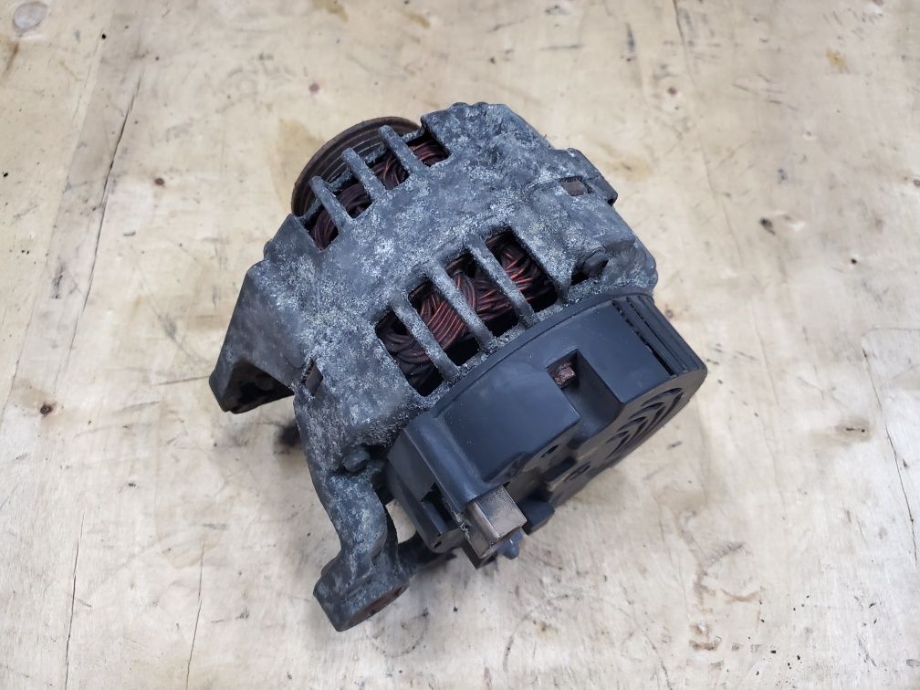 Audi A4 B6 B7 A6 A3 Alternator 140A 016AC