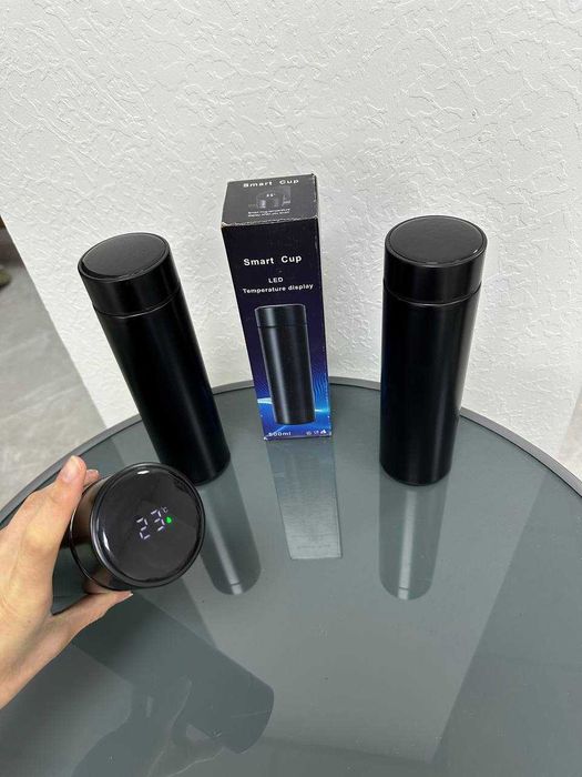 Розумний ТЕРМОС з датчиком температури! Довго тримає тепло. Термос