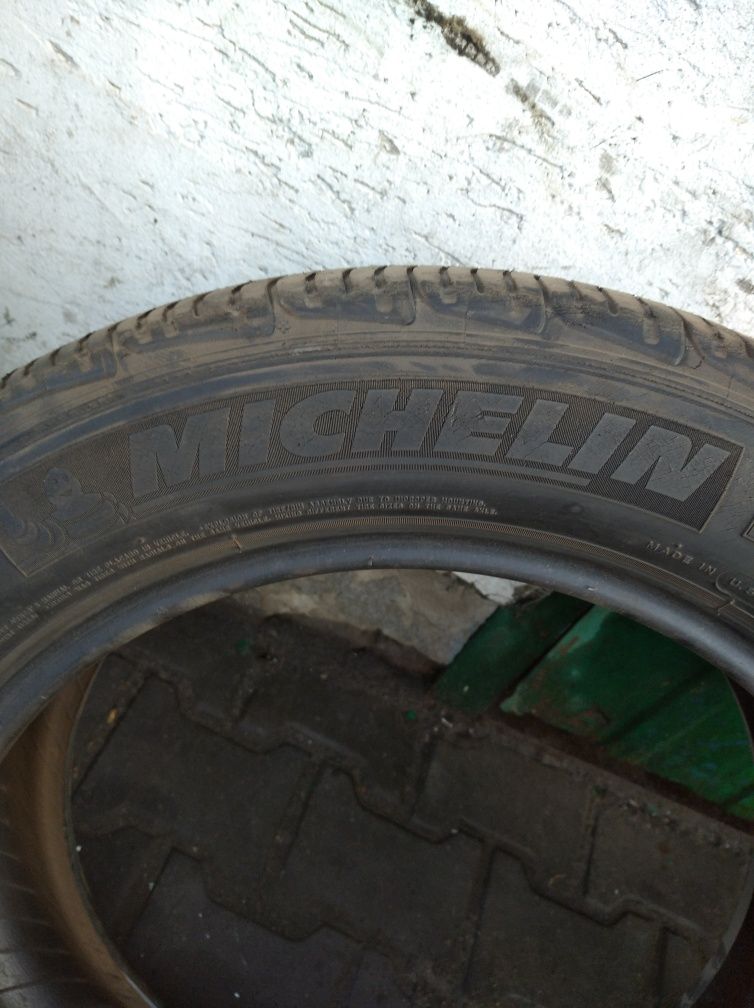 Шини Б/в MICHELIN 225/60R/18 -2 шт.