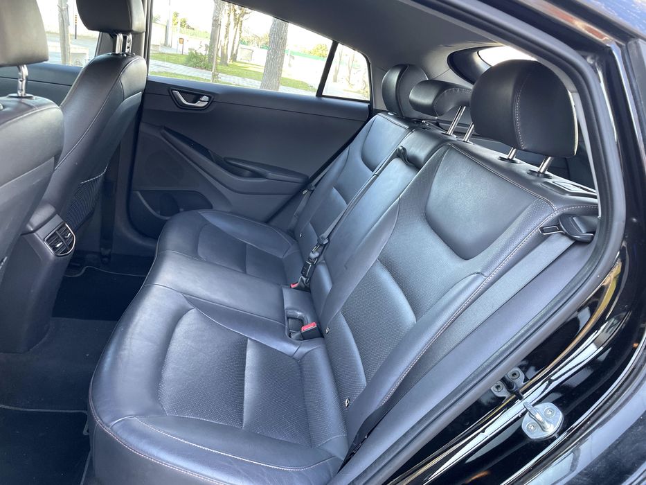 Hyundai Ioniq EV 100% eletrico