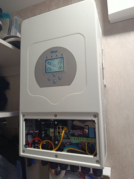 Установка, монтаж гибридных инверторов