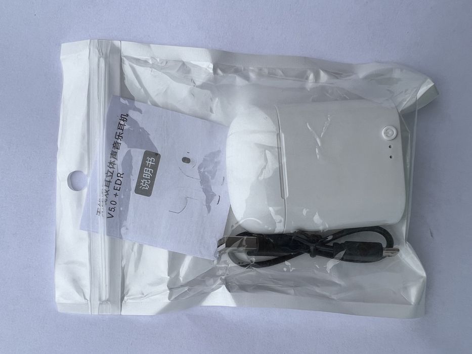 Бездротові блютуз навушники i7S TWS з боксом для зарядки