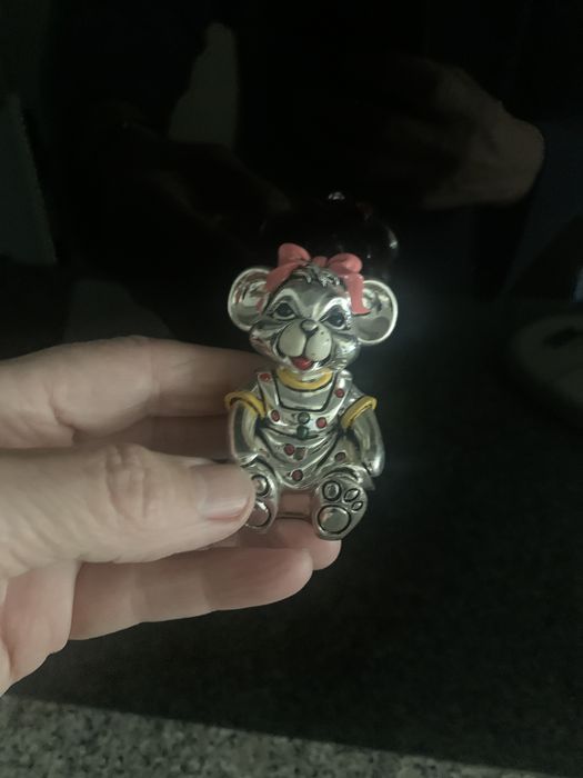 Prata - boneca patusca em prata com côr e contraste