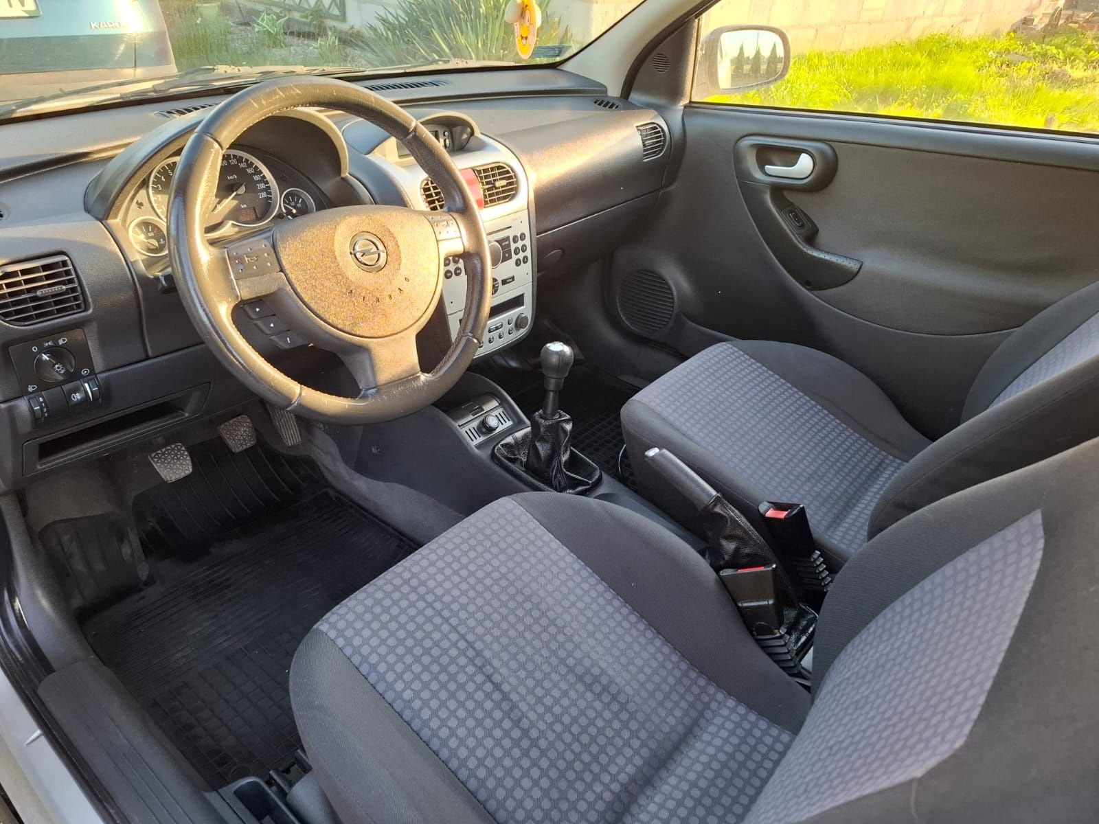 Opel Corsa C 1.2 Twinport Benzyna Doinwestowany