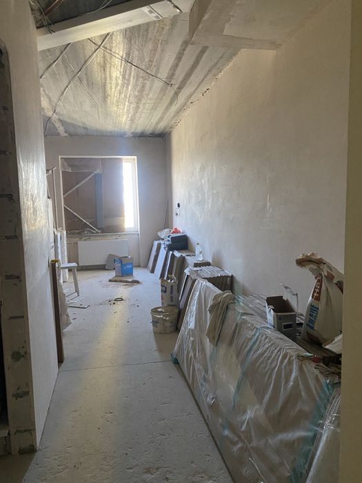 Продаю 1 комнатную гостинку ЖК Воробьевы Горы на Полях