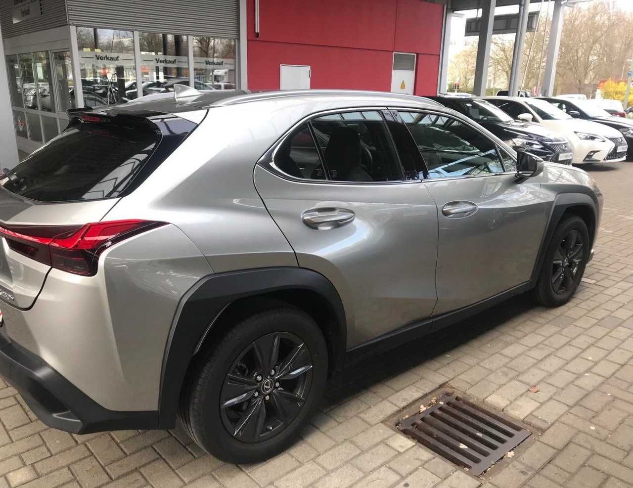 Lexus UX 250h 2019