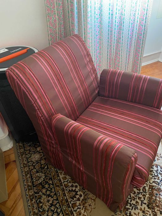 Sofa individual duas capas veludo azul e tecido