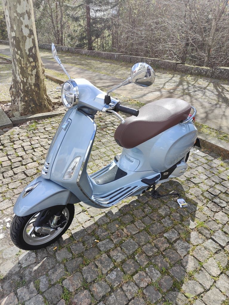 Vespa Primavera 125