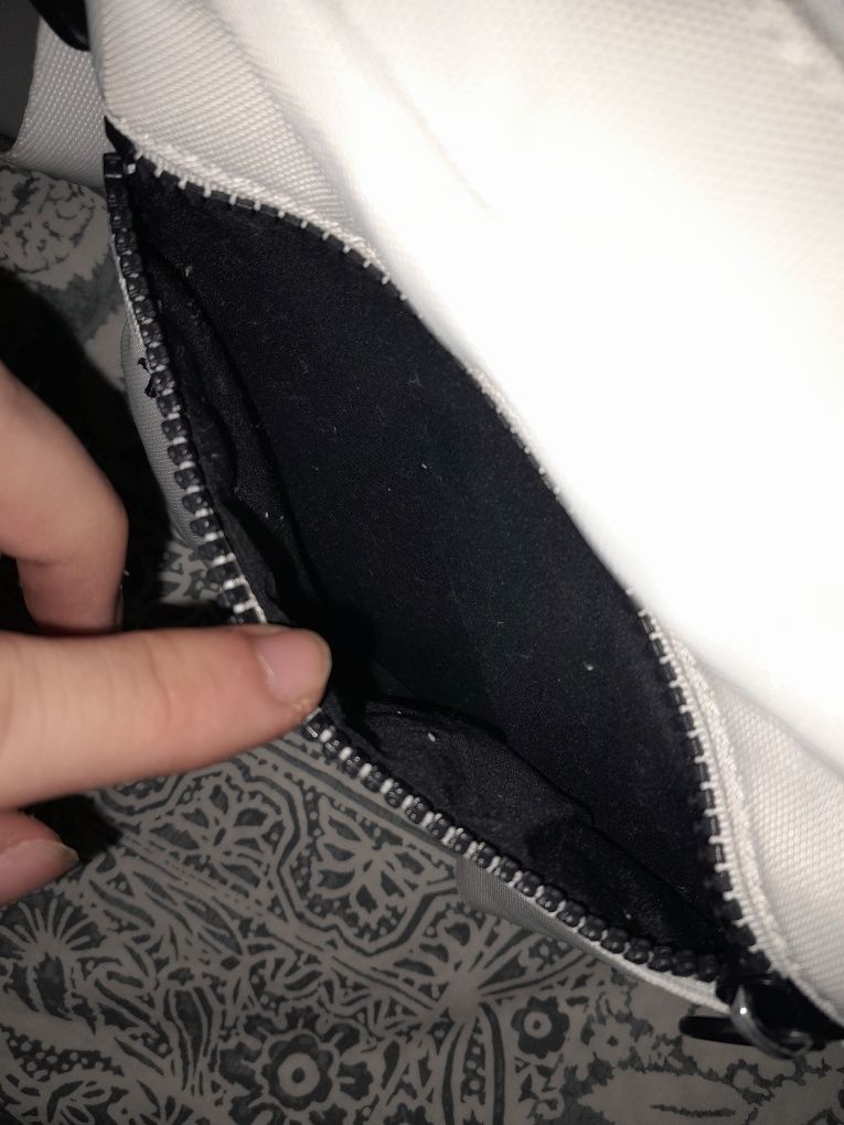 Mala tiracolo Tommy Hilfiger