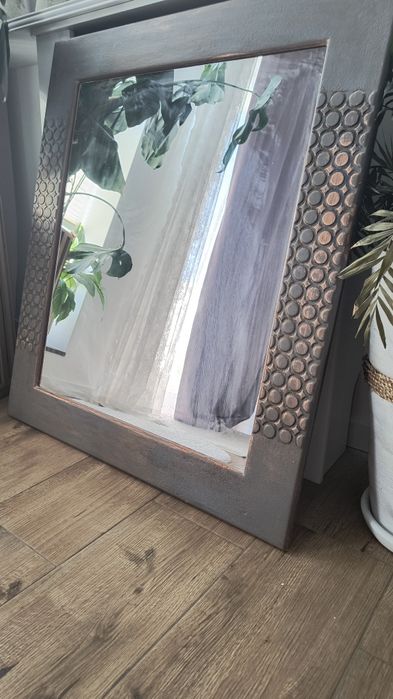 Lustro ścienne do łazienki lub przedpokoju