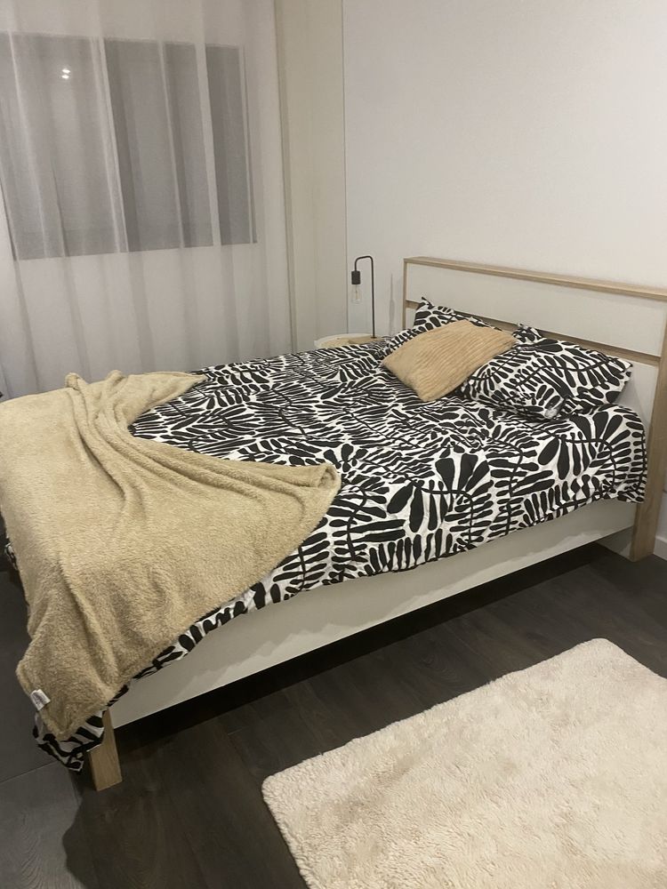 Vendo cama de casal
