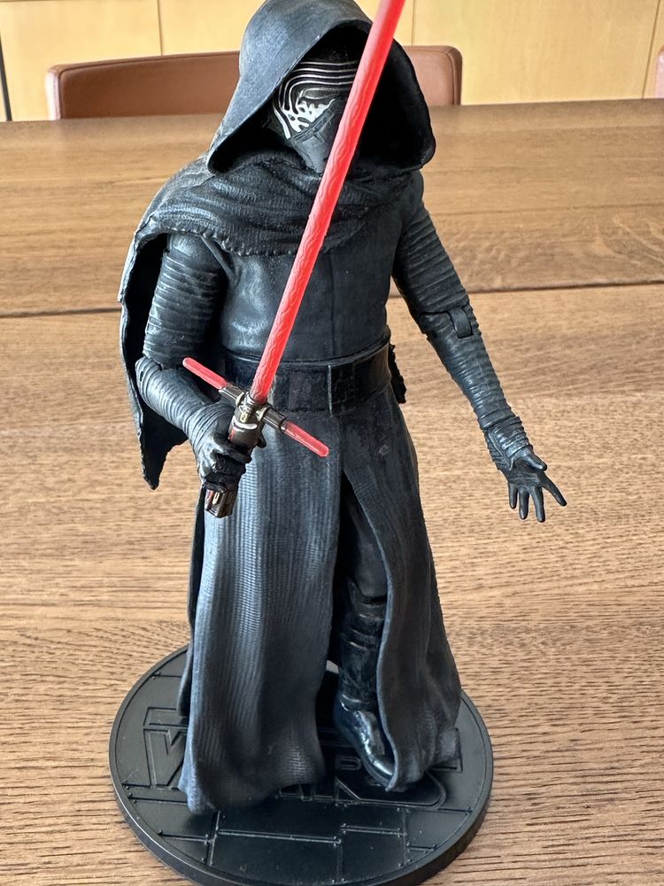 Star Wars, Kylo Ren figura Disney