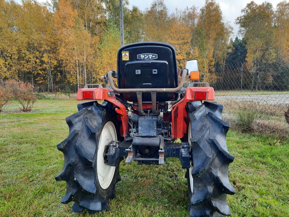 Yanmar Ke 4 japoński traktorek do sadów i ogrodów