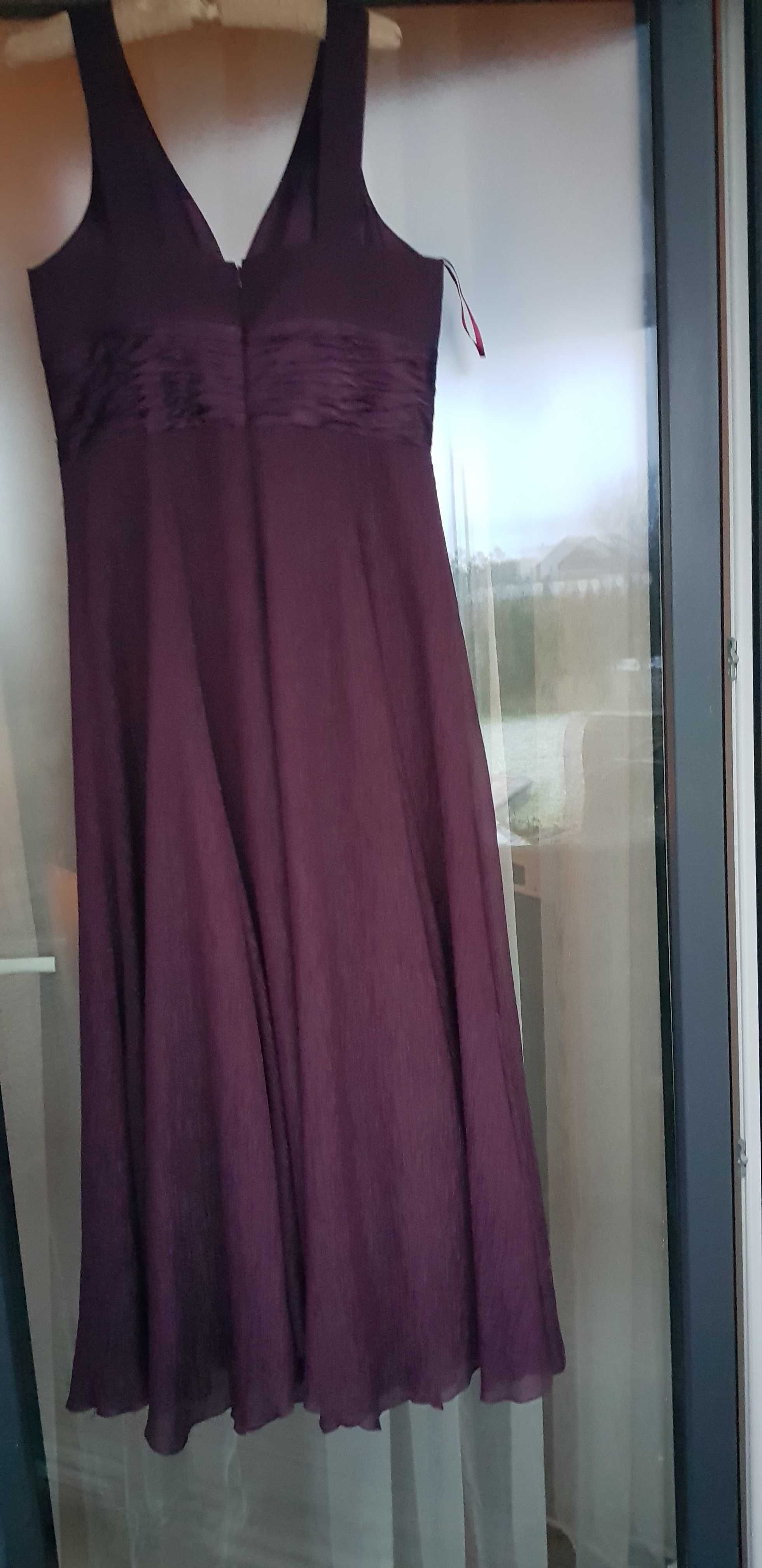 Sukienka długa, elegancka, połyskująca 44