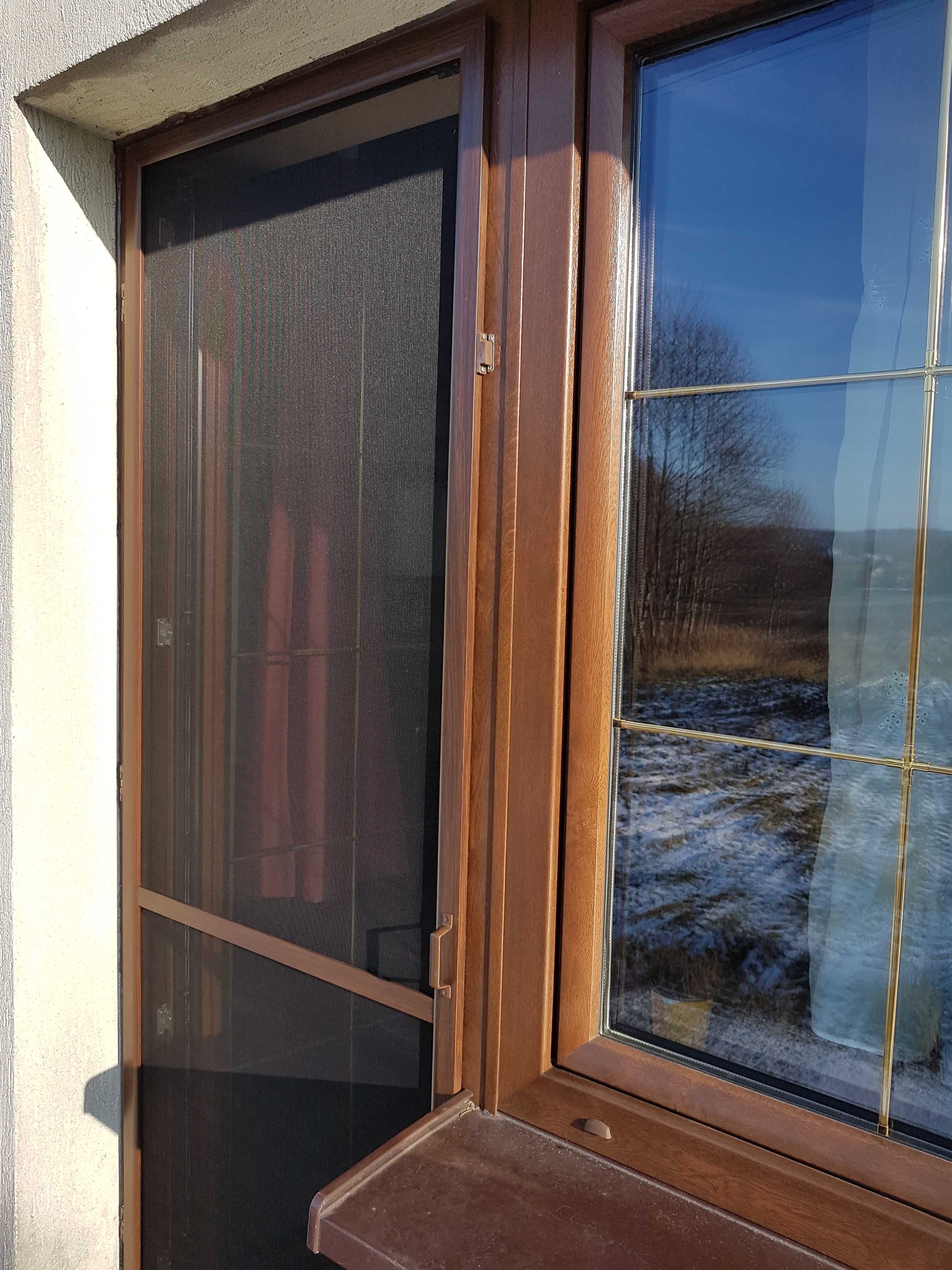 Moskitiery na okna i drzwi balkonowe na wymiar, producent moskitier