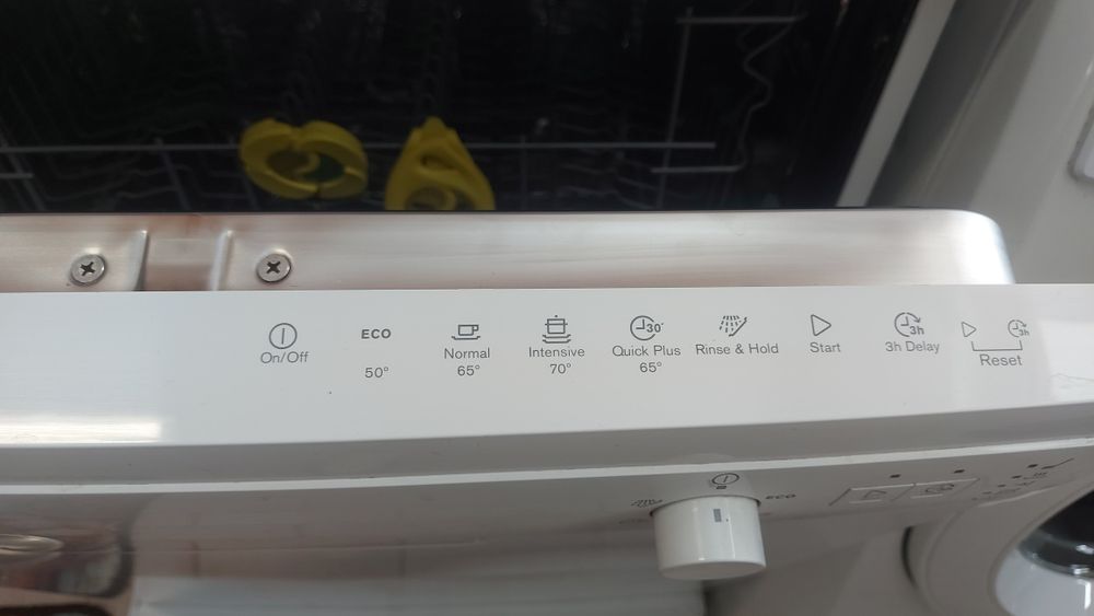 Máquina lavar loiça Electrolux