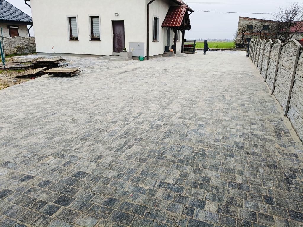 Dobre ceny  Usługi brukarskie układanie kostki wolne Terminy