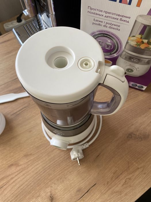 Пароварка-блендер Avent 4в1