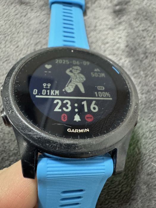 Смарт годинник мультиспорт Garmin Forerunner 945 blue