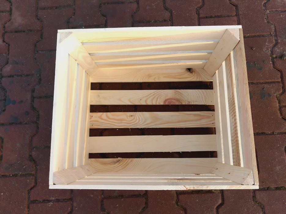 Skrzynka drewniana  klatka pudełko owoce jabłka50x40x30 producent