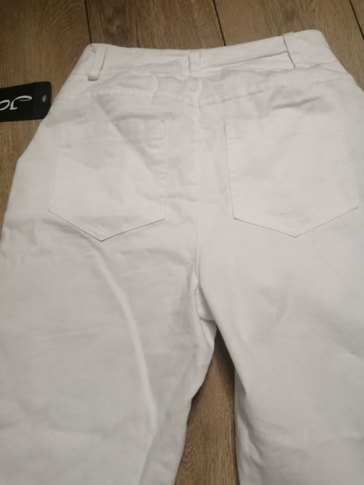 Nowe spodnie jeans białe S mega wysoki stan dżety luźne